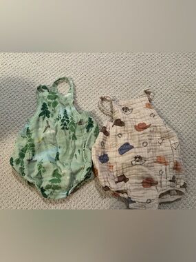 Spearmint Love baby rompers